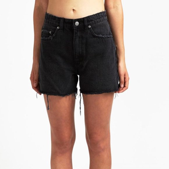 Ksubi Pants - KSUBI Rise n hi shorts white size 26